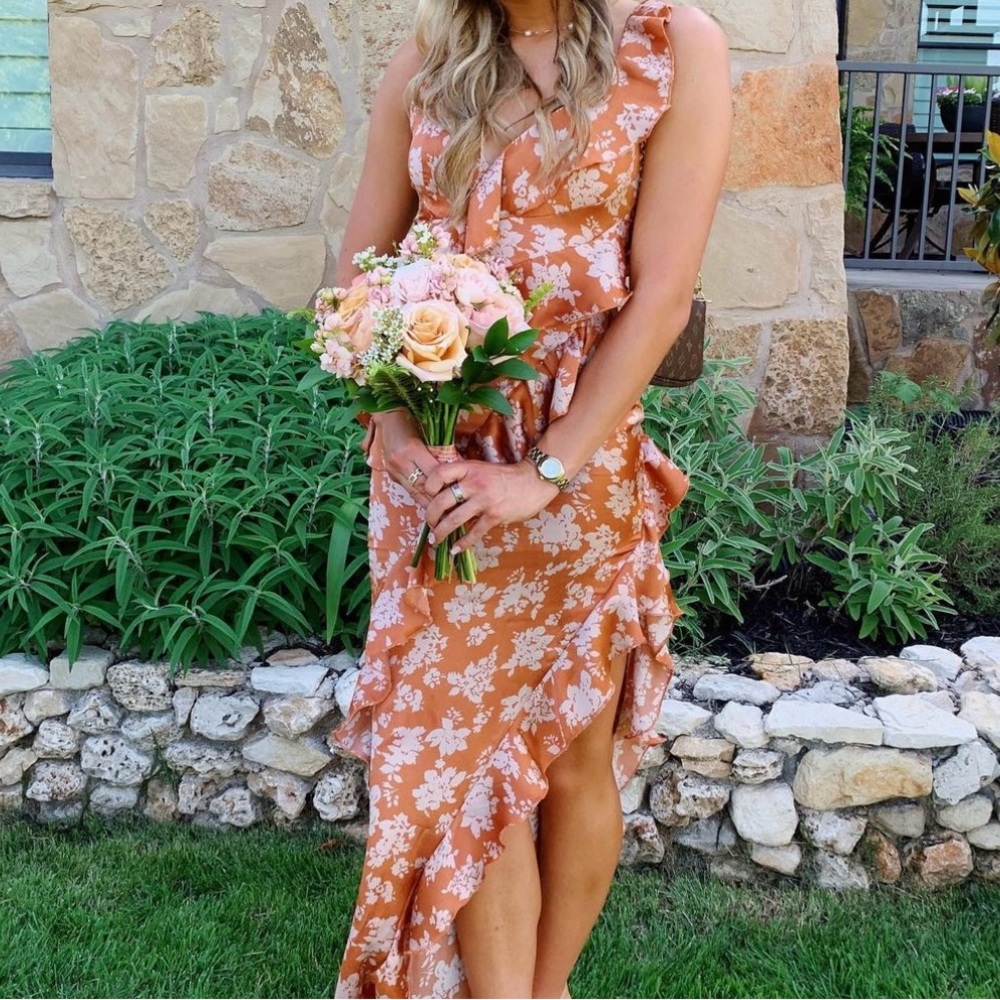 pretty little thing dress !!!